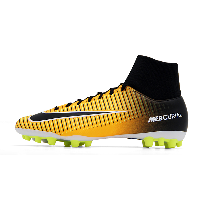 Zapatillas de fútbol Nike Hypervenom Phantomx 3 Club Tf M